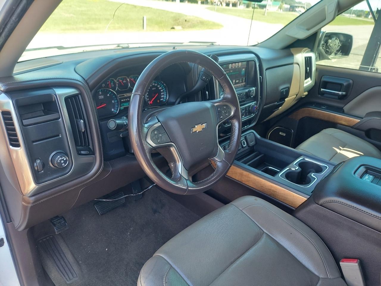Chevrolet Silverado 1500 LTZ Crew Cab 2WD 2016