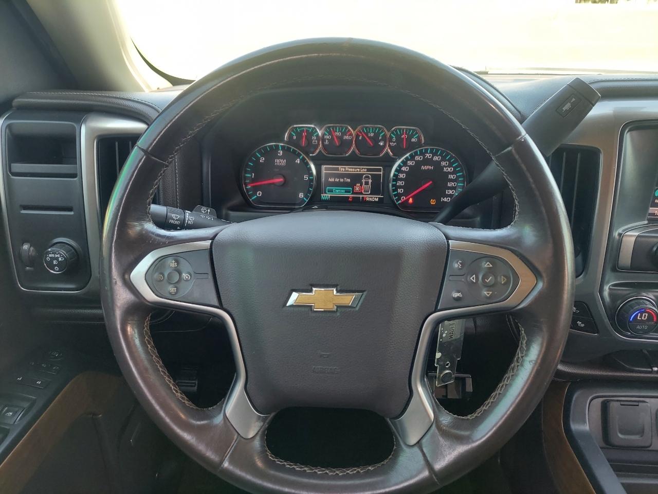 Chevrolet Silverado 1500 LTZ Crew Cab 2WD 2016