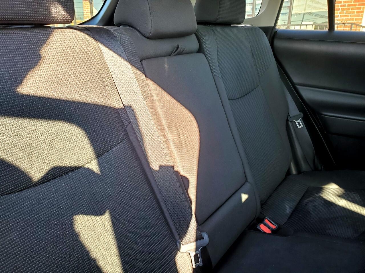 Toyota RAV4 LE 2020