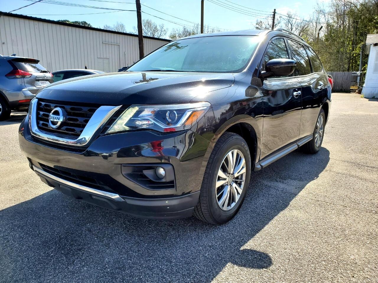 Nissan Pathfinder SV 4WD 2020