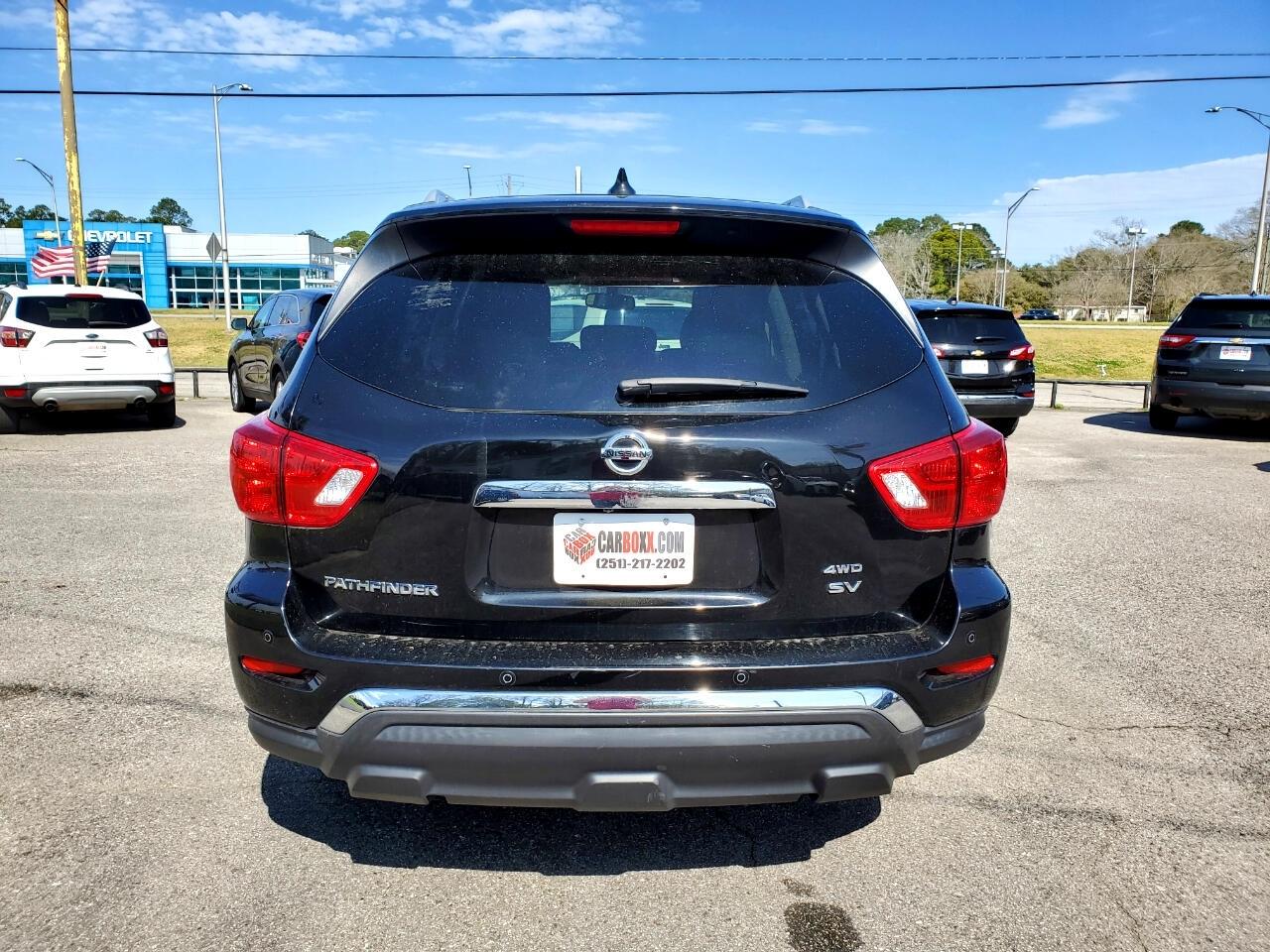 Nissan Pathfinder SV 4WD 2020