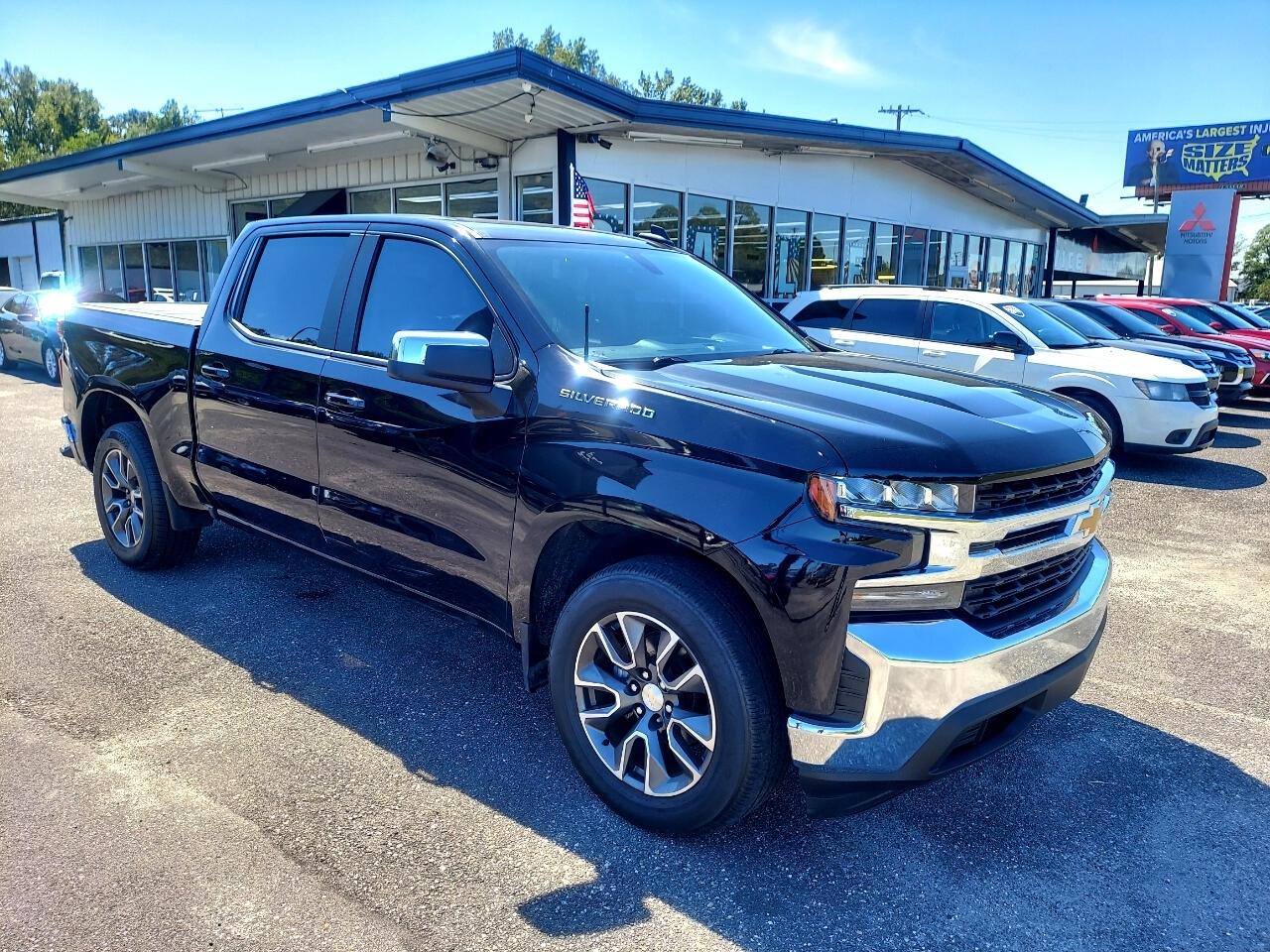 Chevrolet Silverado 1500 LT Crew Cab 2WD 2020