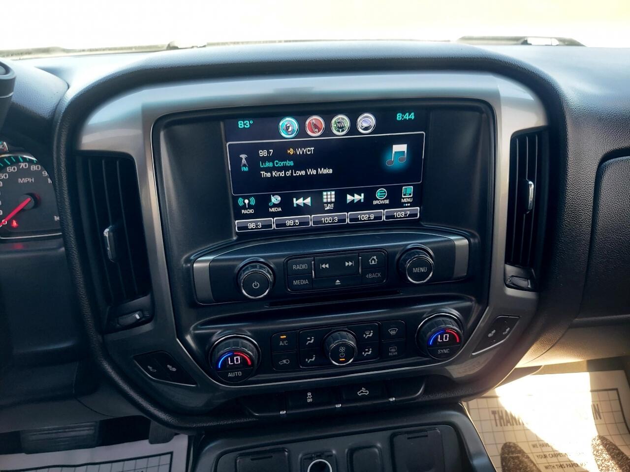 Chevrolet Silverado 1500 LT Crew Cab 2WD 2017