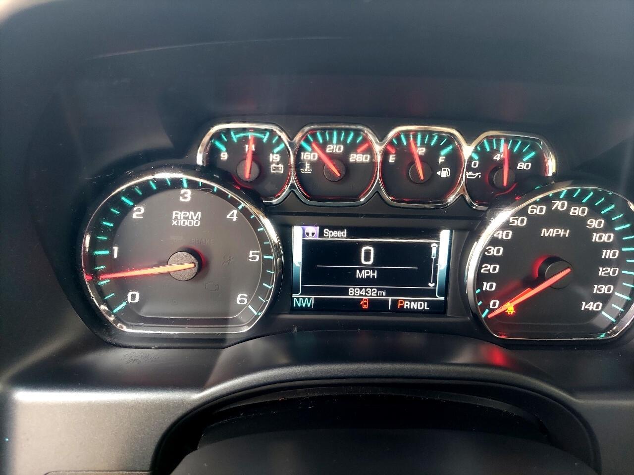 Chevrolet Silverado 1500 LT Crew Cab 2WD 2017