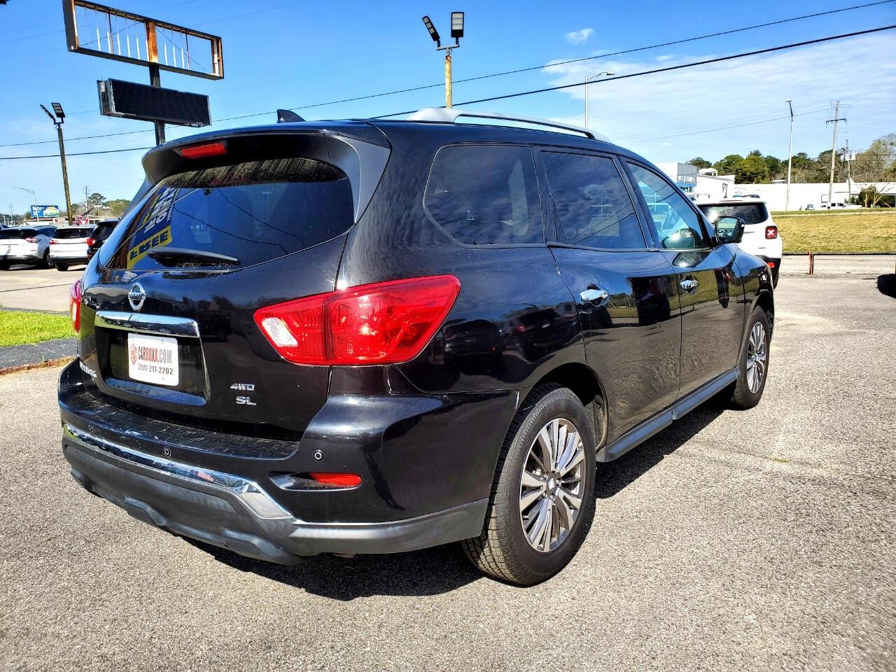 Nissan Pathfinder SL 4WD 2019