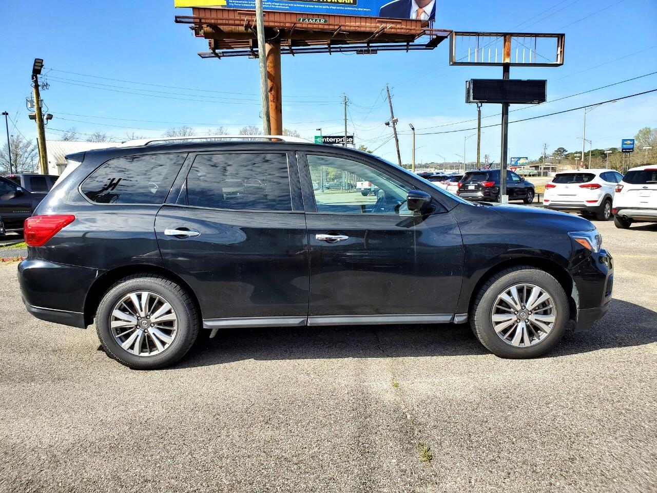 Nissan Pathfinder SL 4WD 2019
