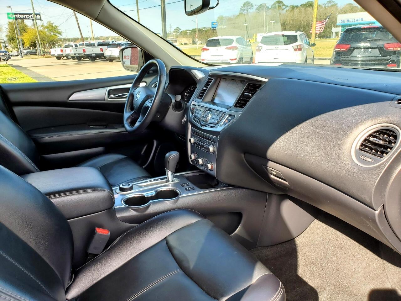 Nissan Pathfinder SL 4WD 2019