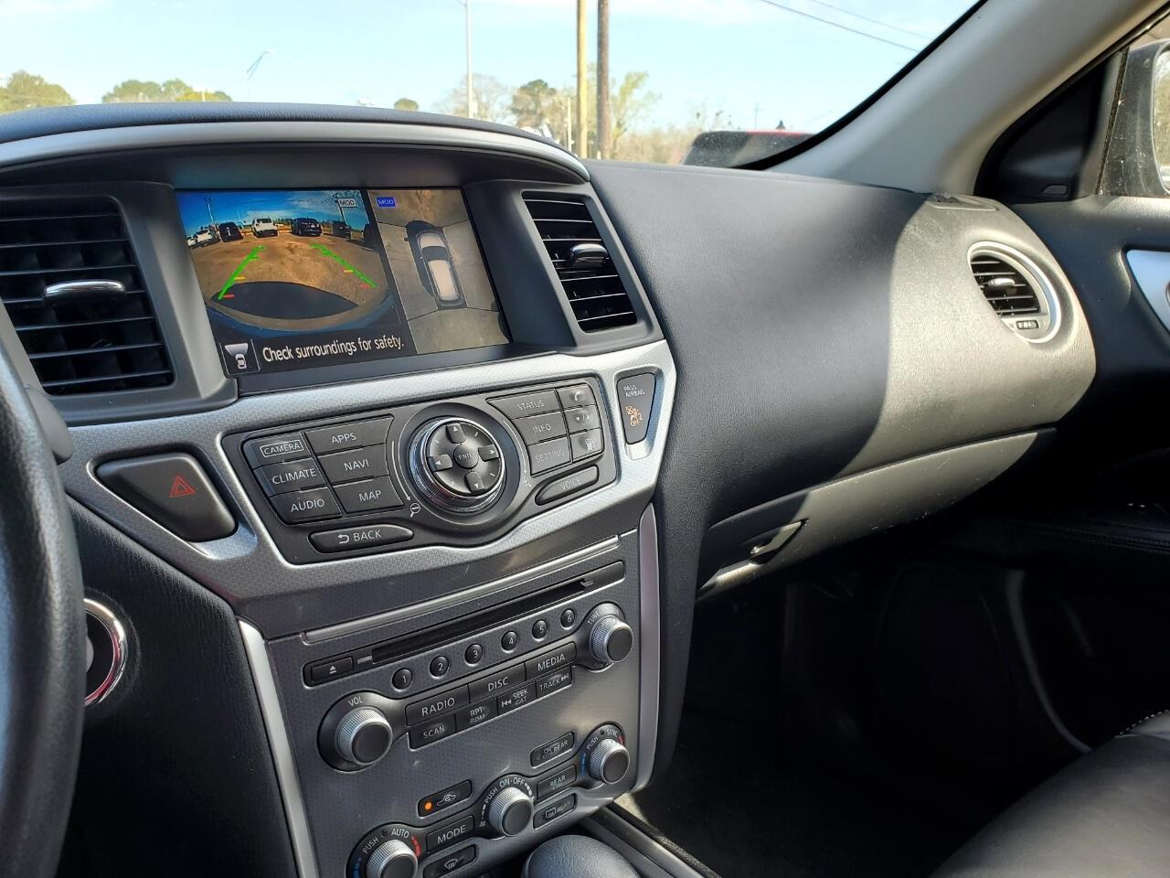 Nissan Pathfinder SL 4WD 2019