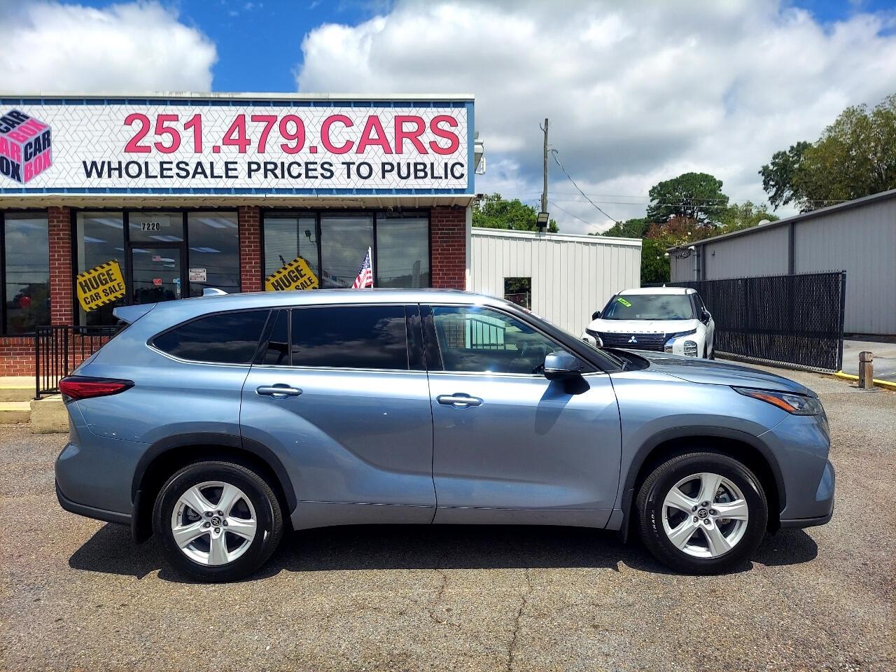 Toyota Highlander LE AWD V6 2020