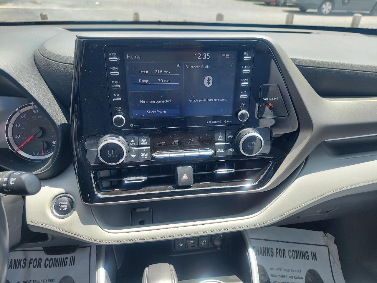 Toyota Highlander LE AWD V6 2020