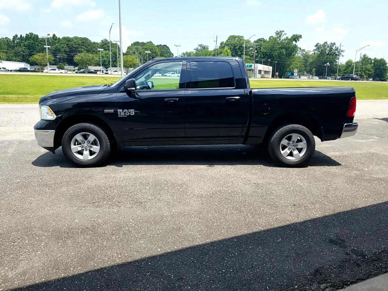 RAM 1500 Classic Tradesman Crew Cab SWB 4WD 2020
