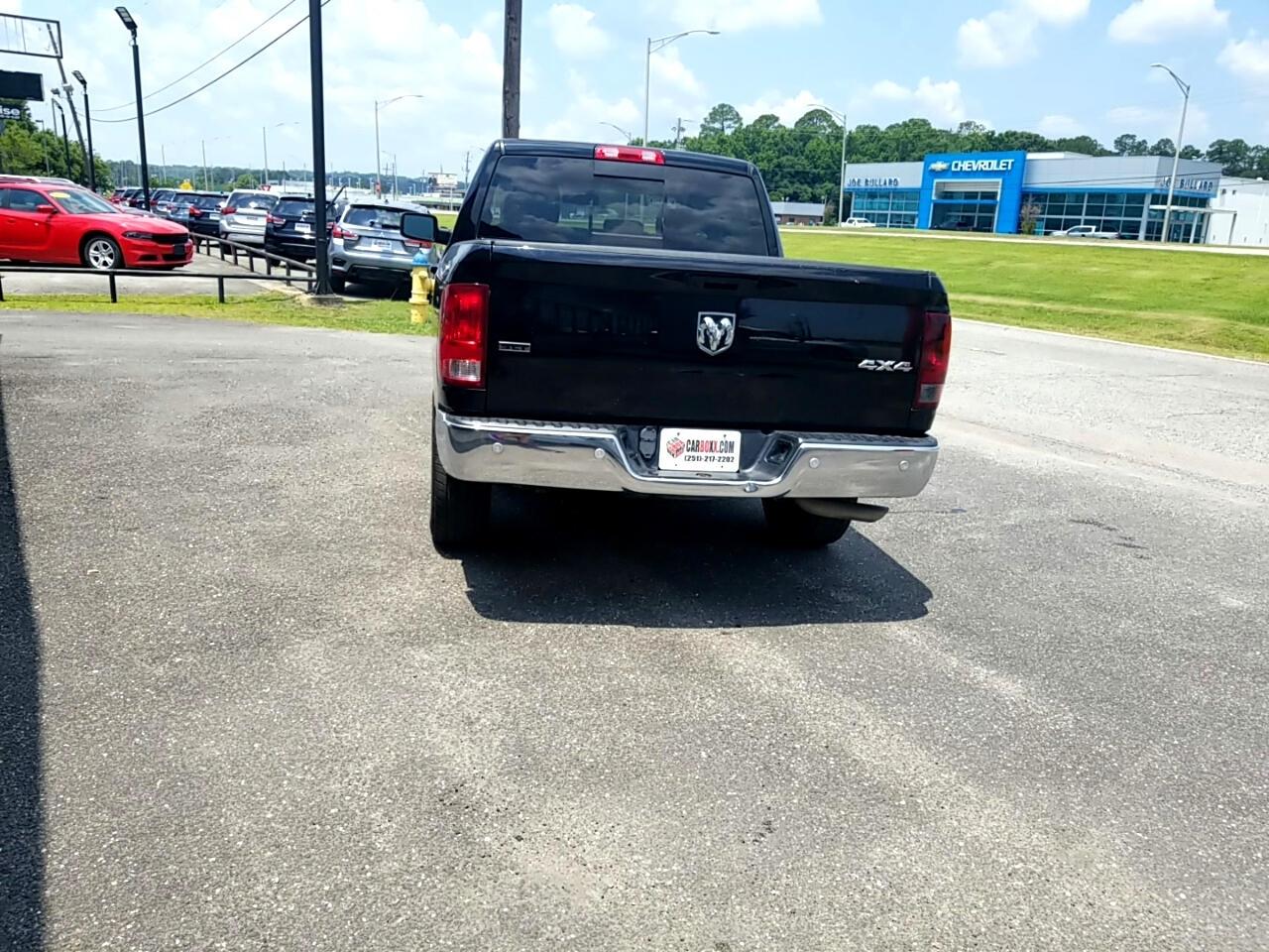 RAM 1500 Classic Tradesman Crew Cab SWB 4WD 2020