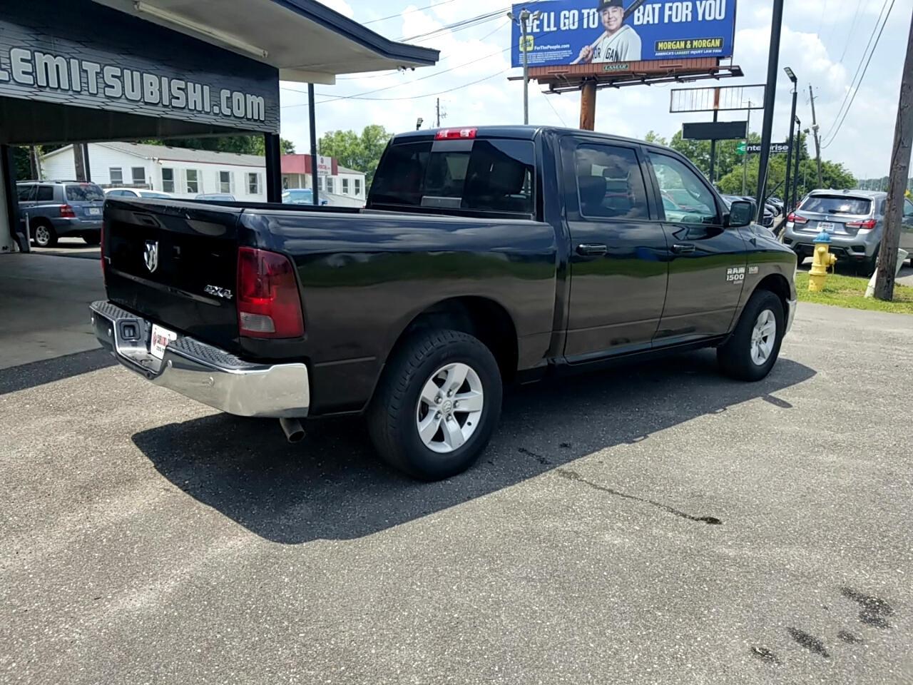 RAM 1500 Classic Tradesman Crew Cab SWB 4WD 2020