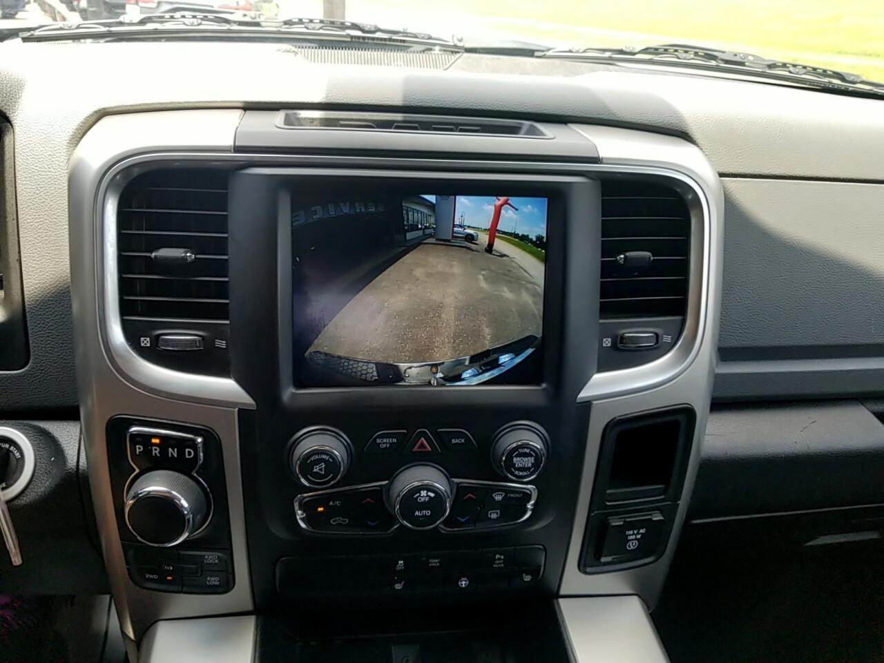 RAM 1500 Classic Tradesman Crew Cab SWB 4WD 2020