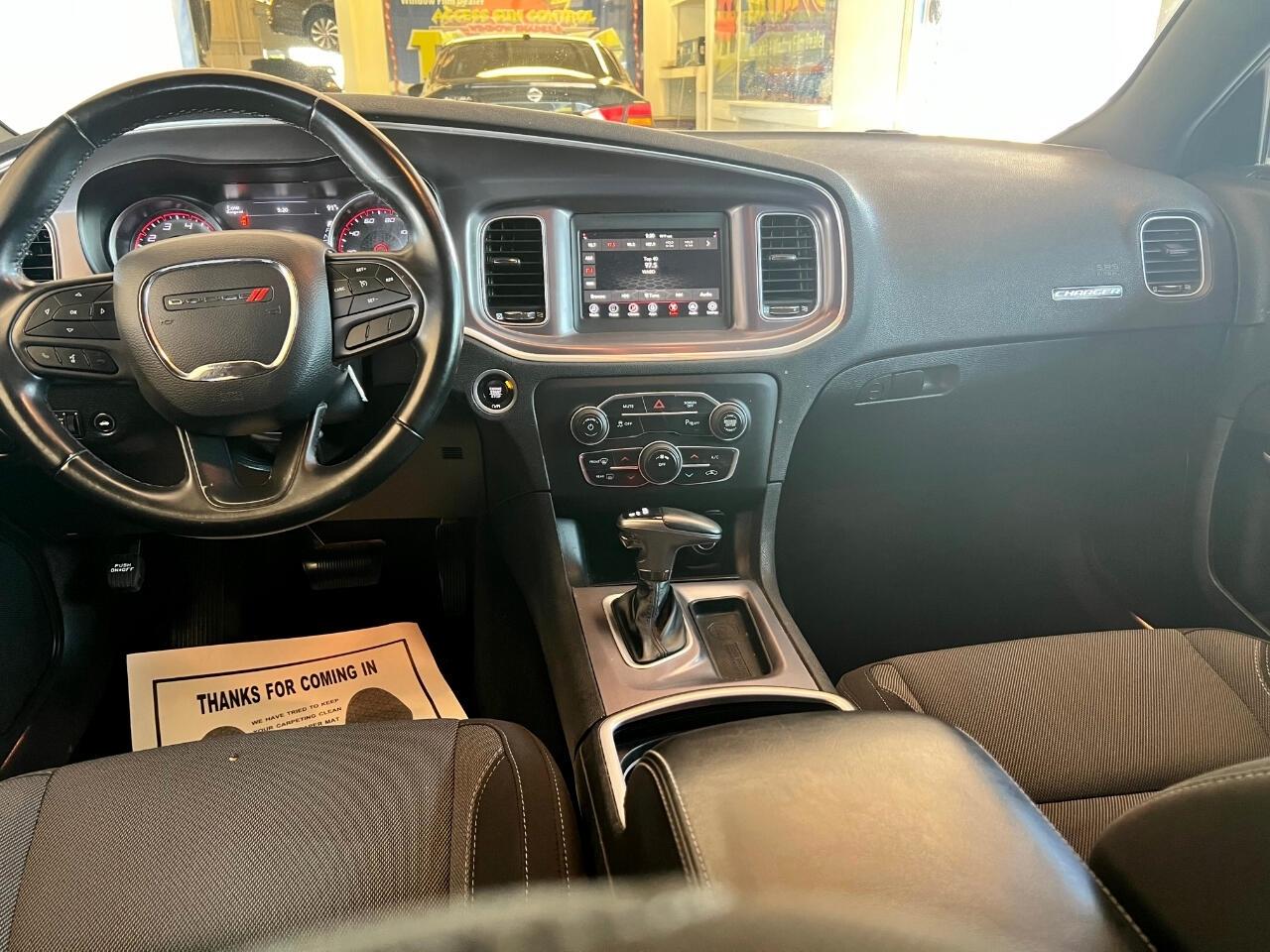 Dodge Charger SXT 2020