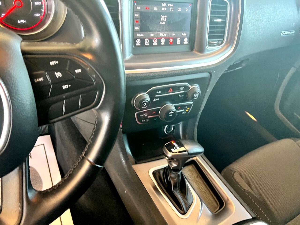 Dodge Charger SXT 2020