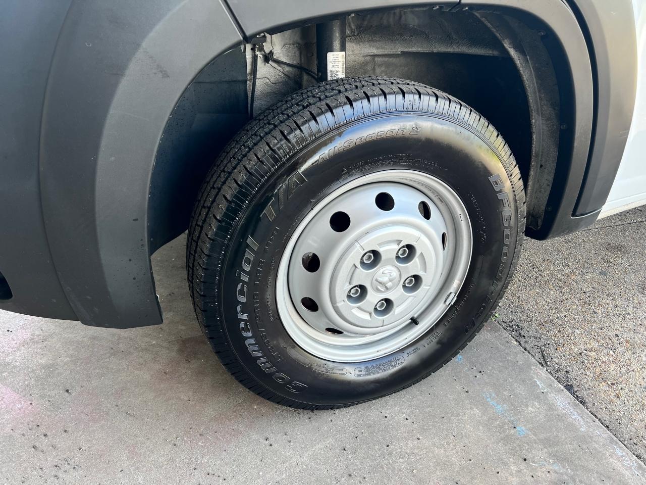 RAM Promaster 1500 Low Roof 136-in. WB 2021