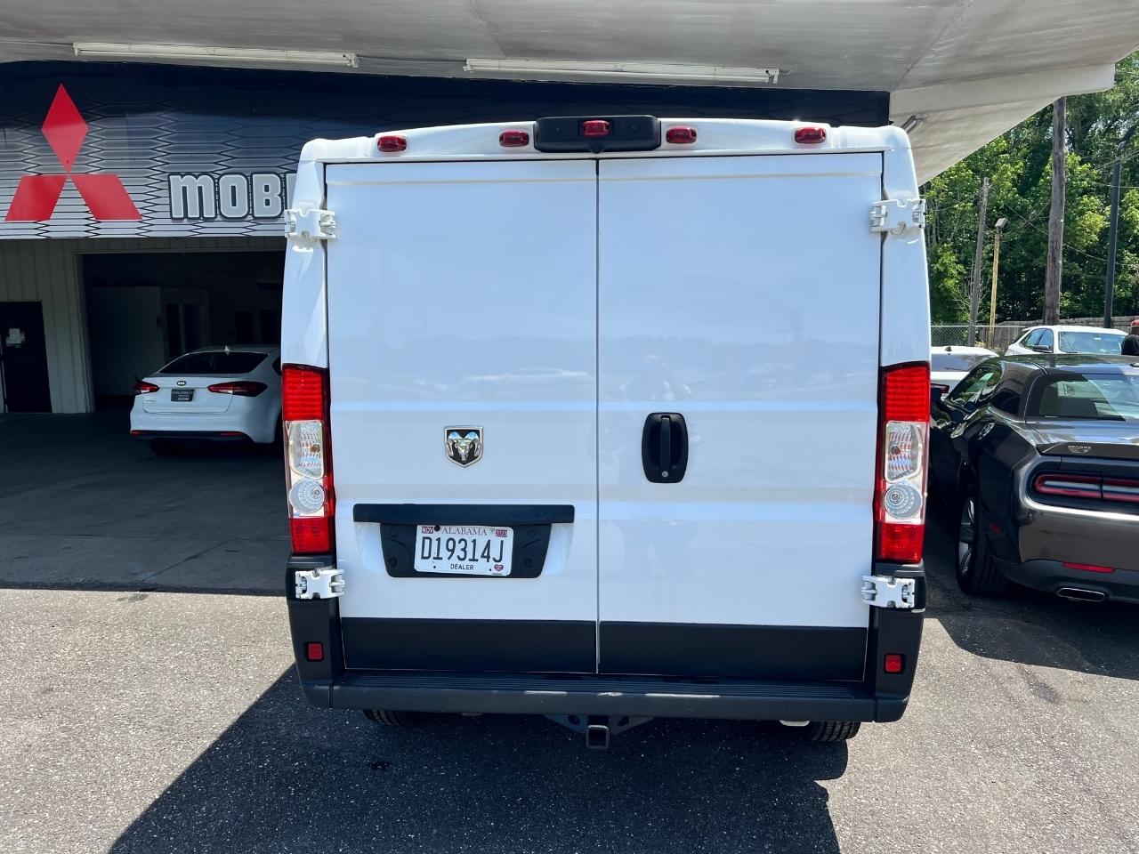 RAM Promaster 1500 Low Roof 136-in. WB 2021