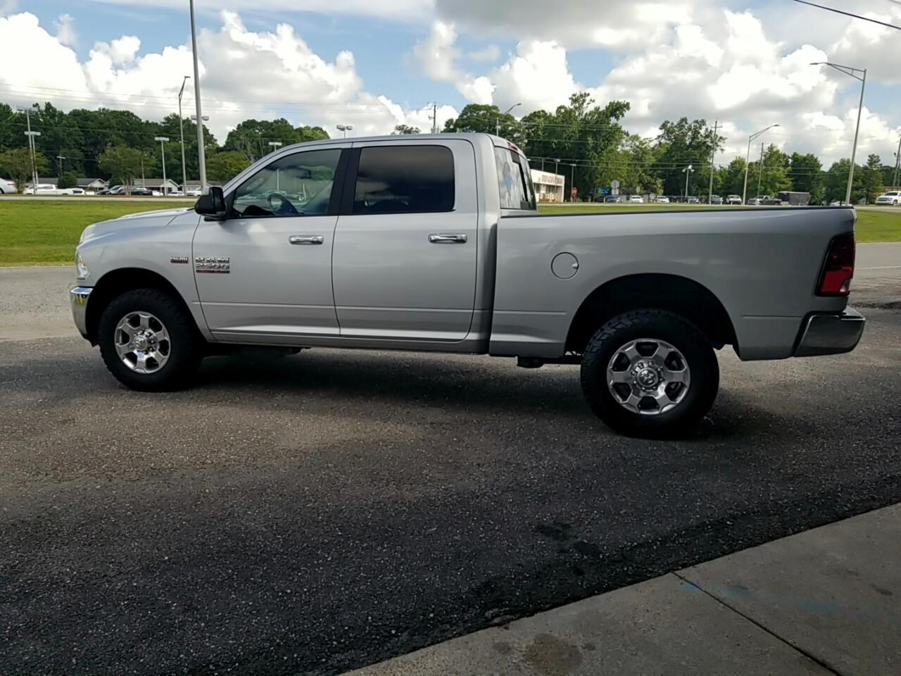 RAM 2500 SLT Crew Cab SWB 2WD 2018