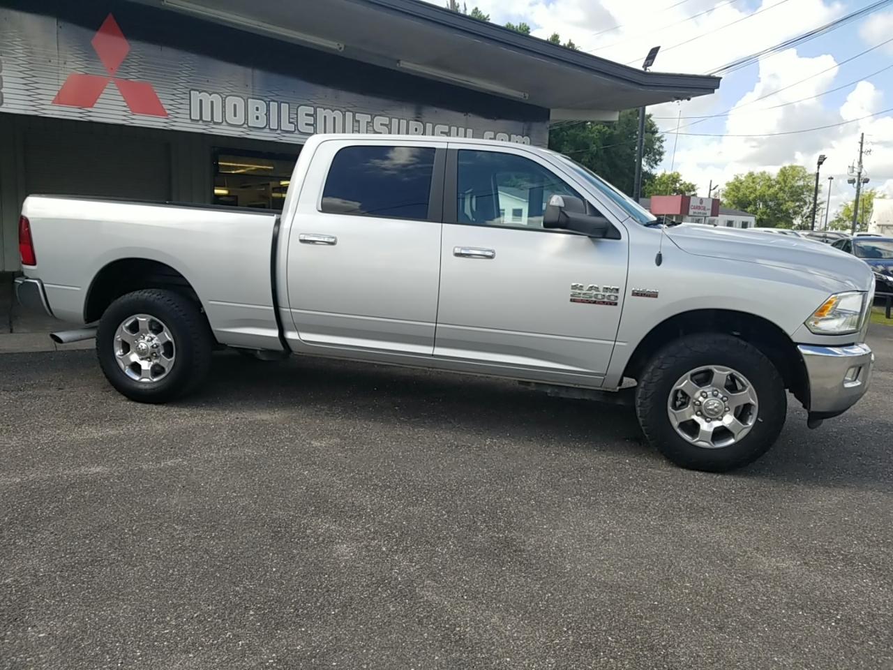 RAM 2500 SLT Crew Cab SWB 2WD 2018