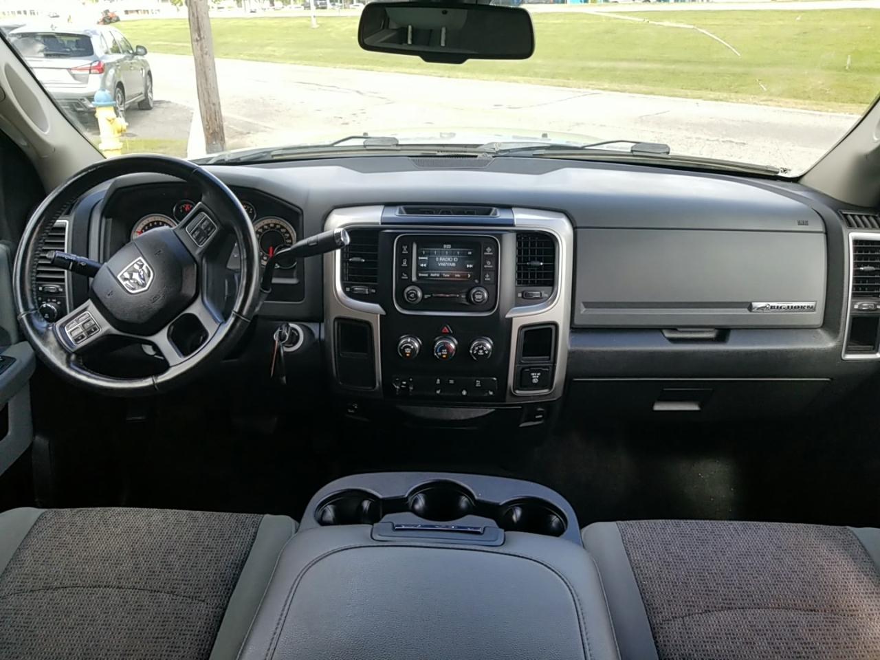 RAM 2500 SLT Crew Cab SWB 2WD 2018