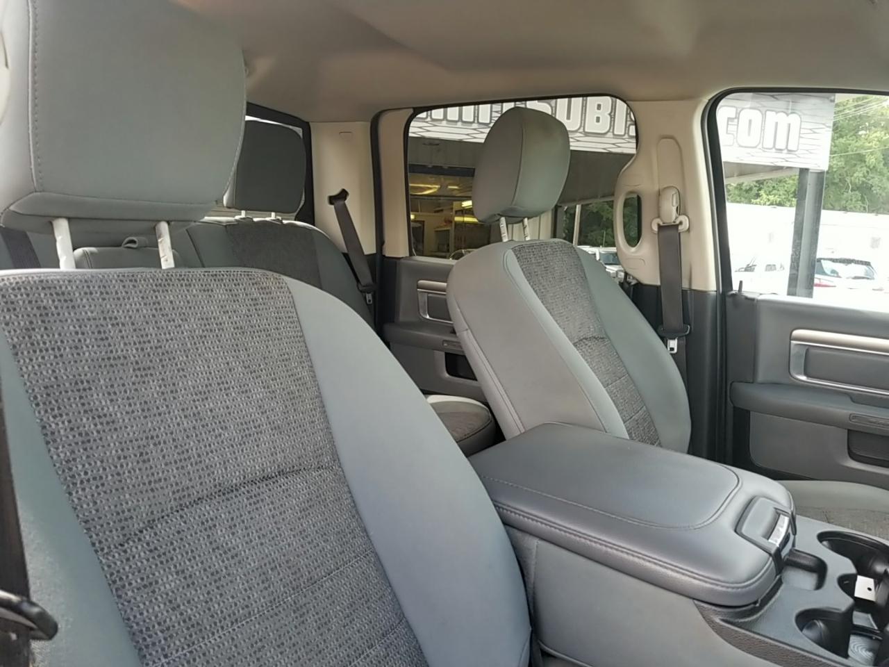 RAM 2500 SLT Crew Cab SWB 2WD 2018