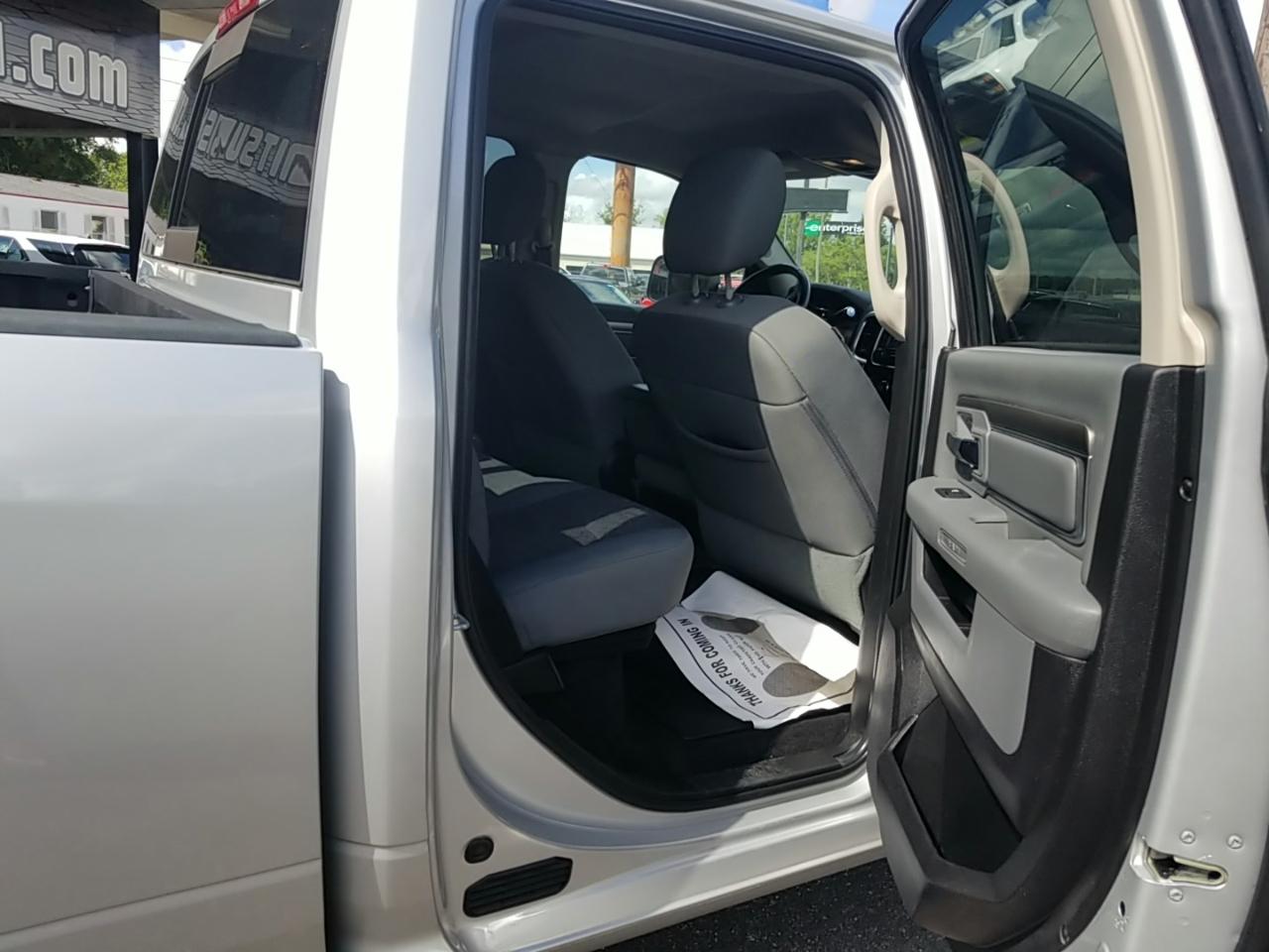 RAM 2500 SLT Crew Cab SWB 2WD 2018