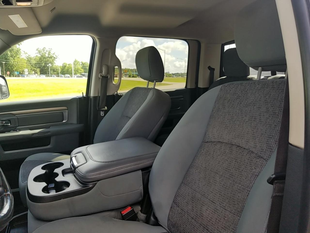 RAM 2500 SLT Crew Cab SWB 2WD 2018