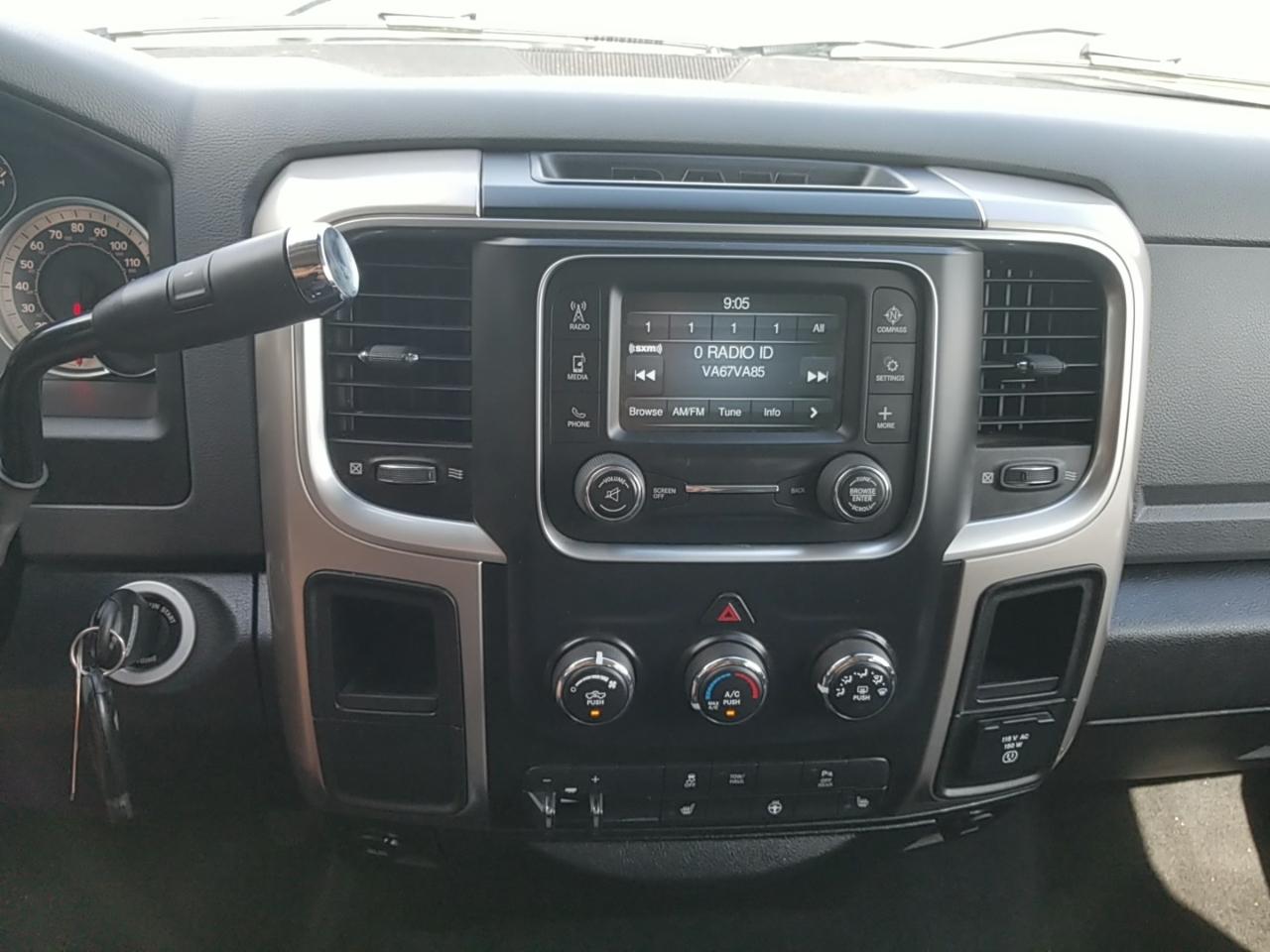 RAM 2500 SLT Crew Cab SWB 2WD 2018