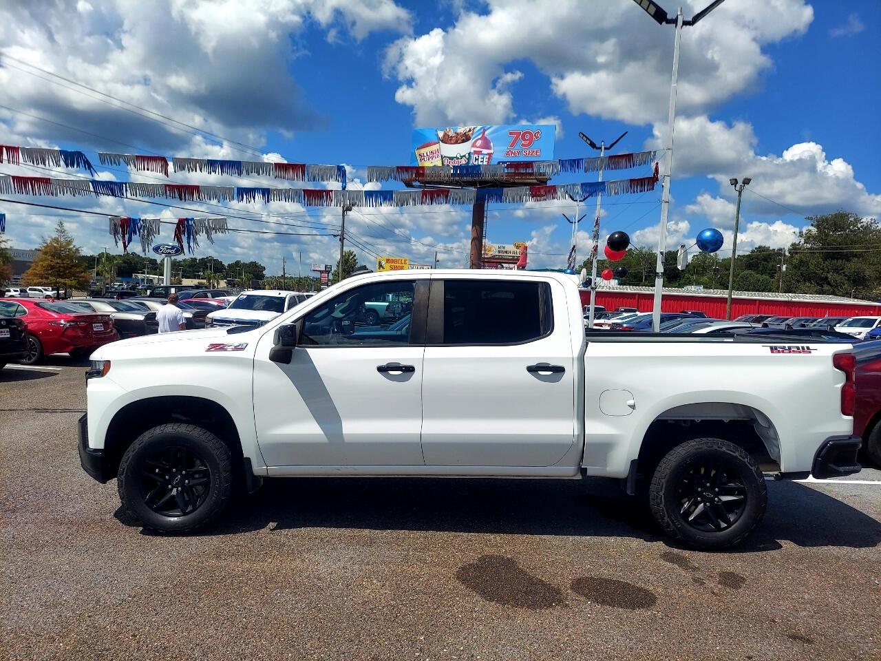 Chevrolet Silverado 1500 LT Trail Boss Crew Cab 4WD 2020