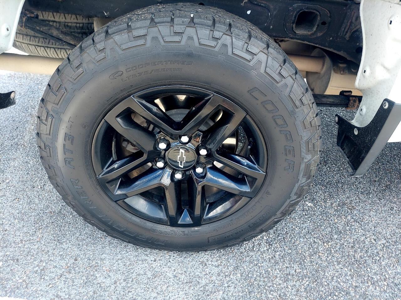 Chevrolet Silverado 1500 LT Trail Boss Crew Cab 4WD 2020