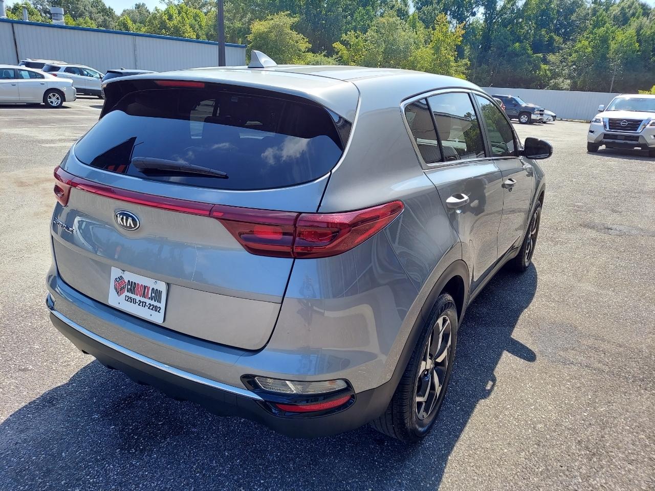 Kia Sportage LX FWD 2021