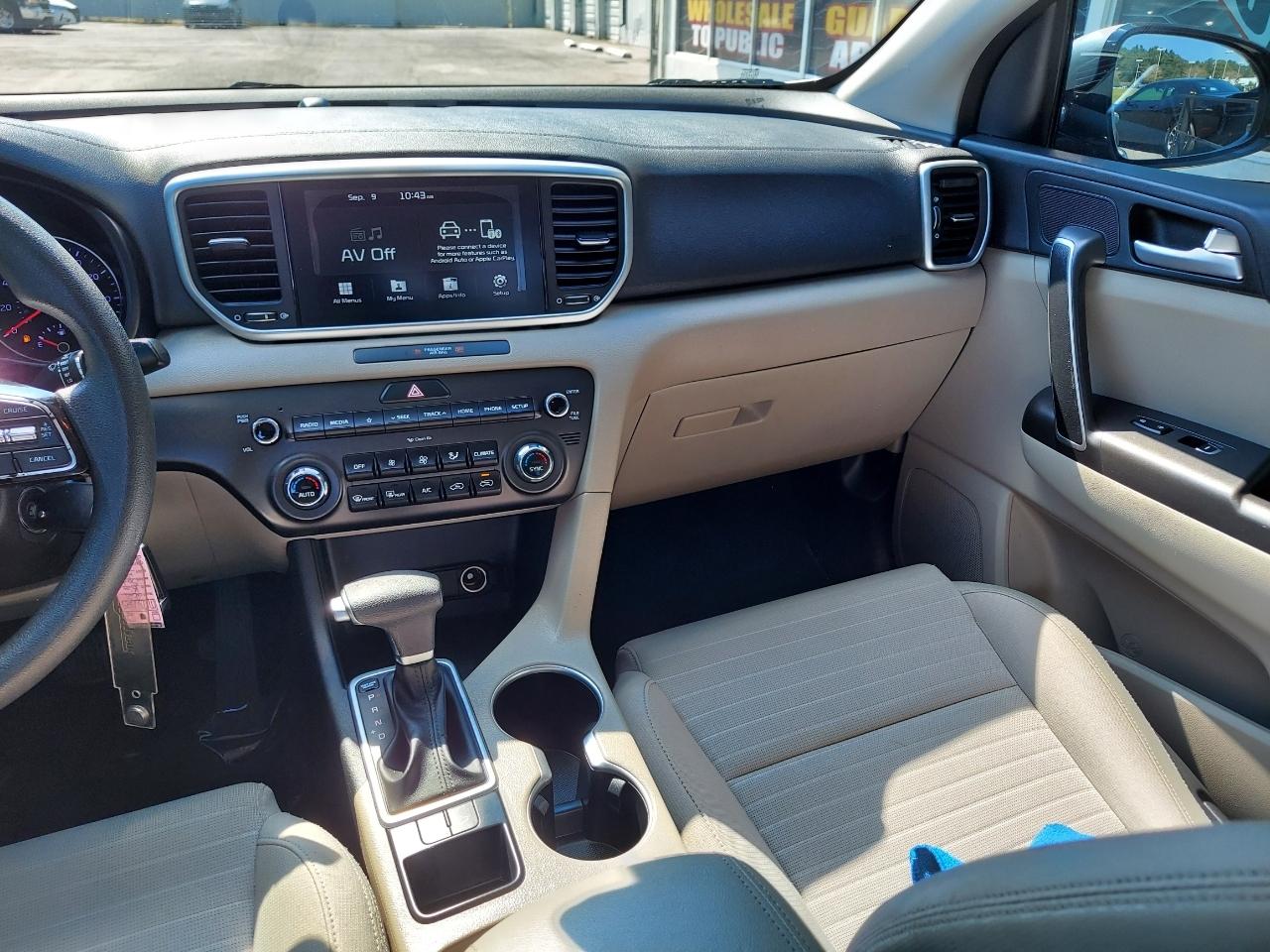 Kia Sportage LX FWD 2021
