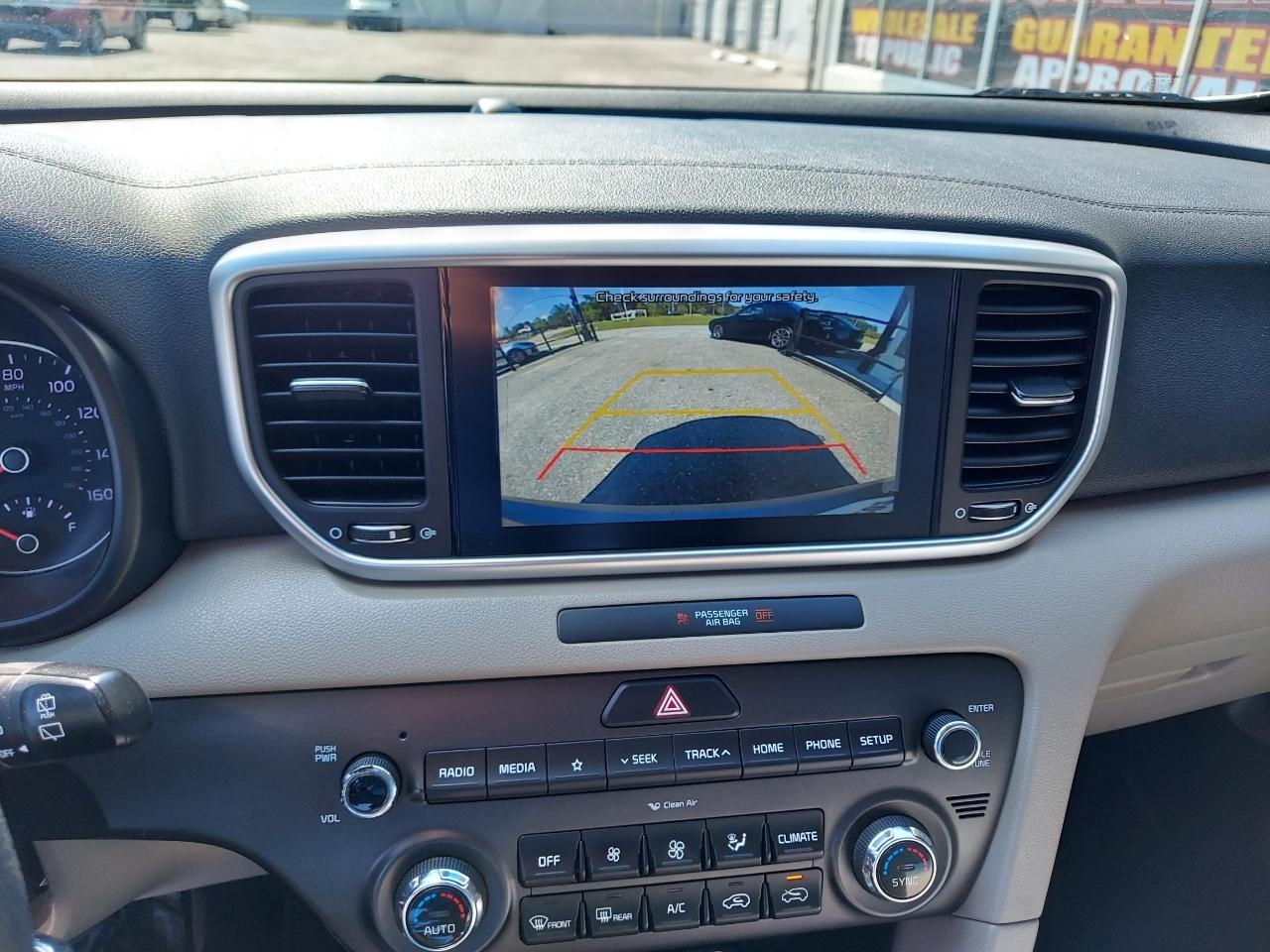 Kia Sportage LX FWD 2021
