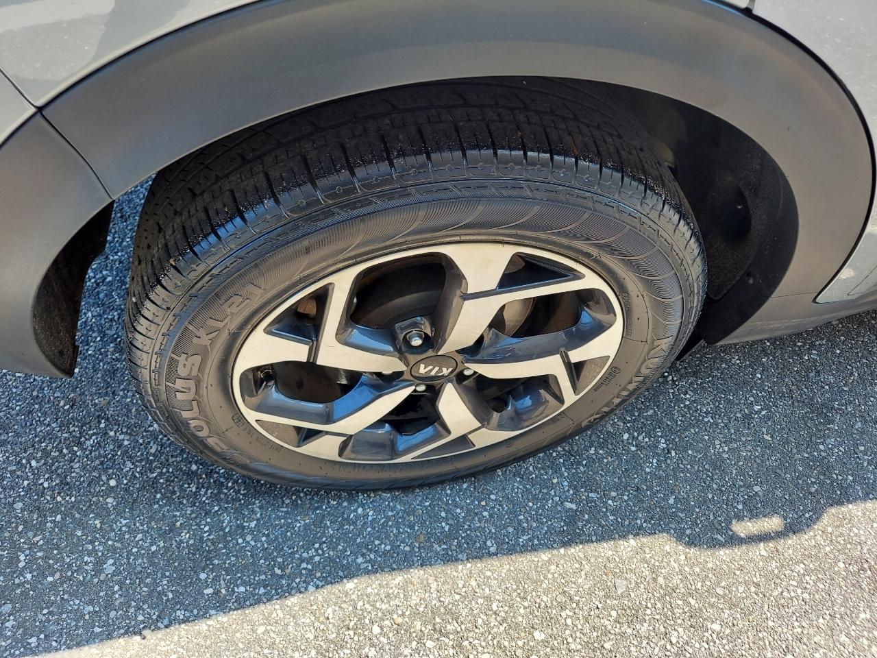 Kia Sportage LX FWD 2021