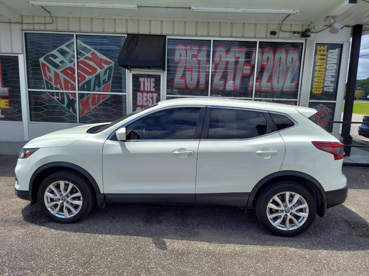 Nissan Rogue Sport S 2022