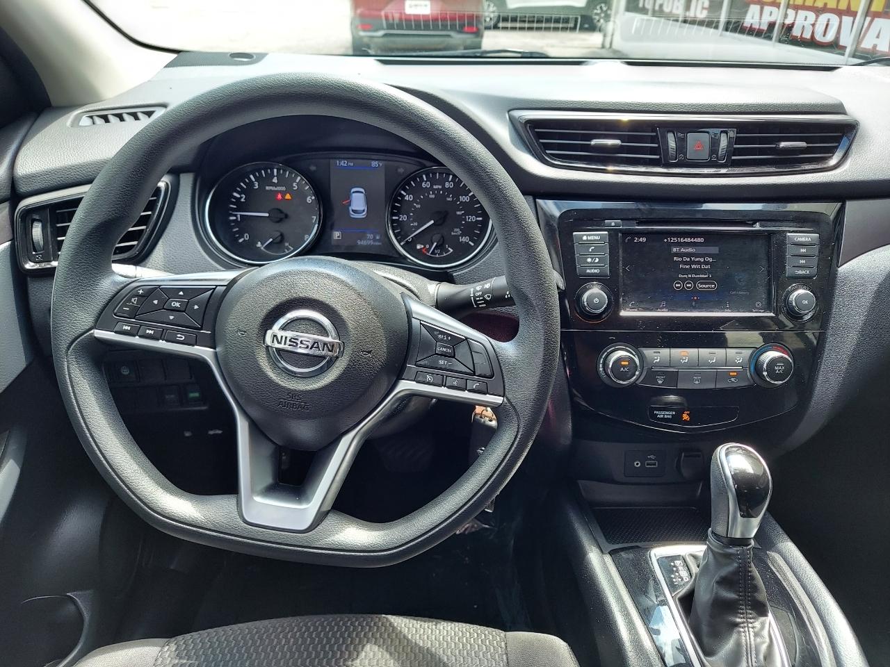 Nissan Rogue Sport S 2022
