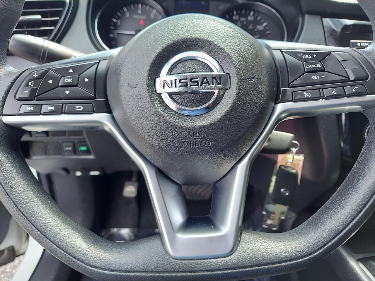 Nissan Rogue Sport S 2022