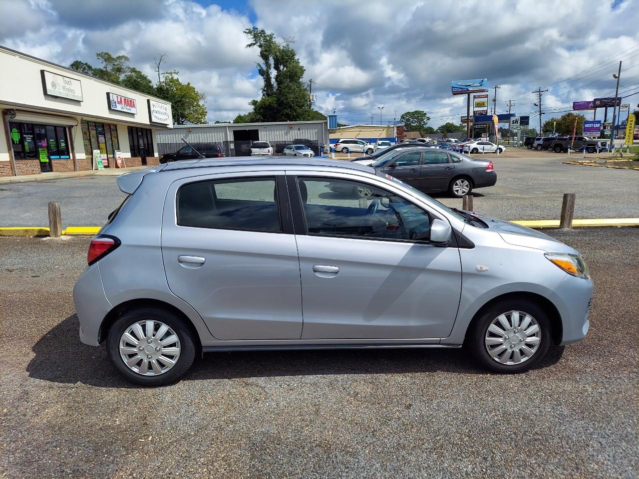 Mitsubishi Mirage ES CVT 2021