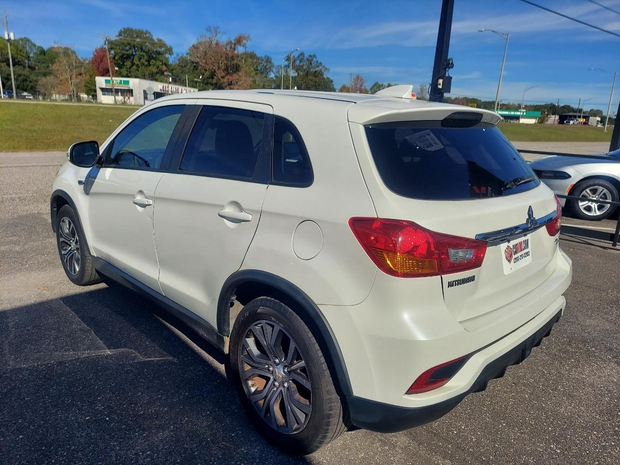 Mitsubishi Outlander Sport 2.0 ES CVT 2019