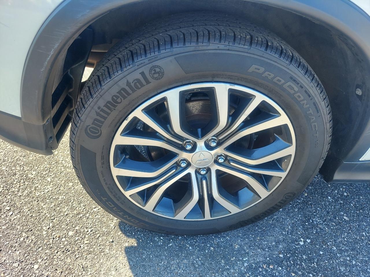 Mitsubishi Outlander Sport 2.0 ES CVT 2019