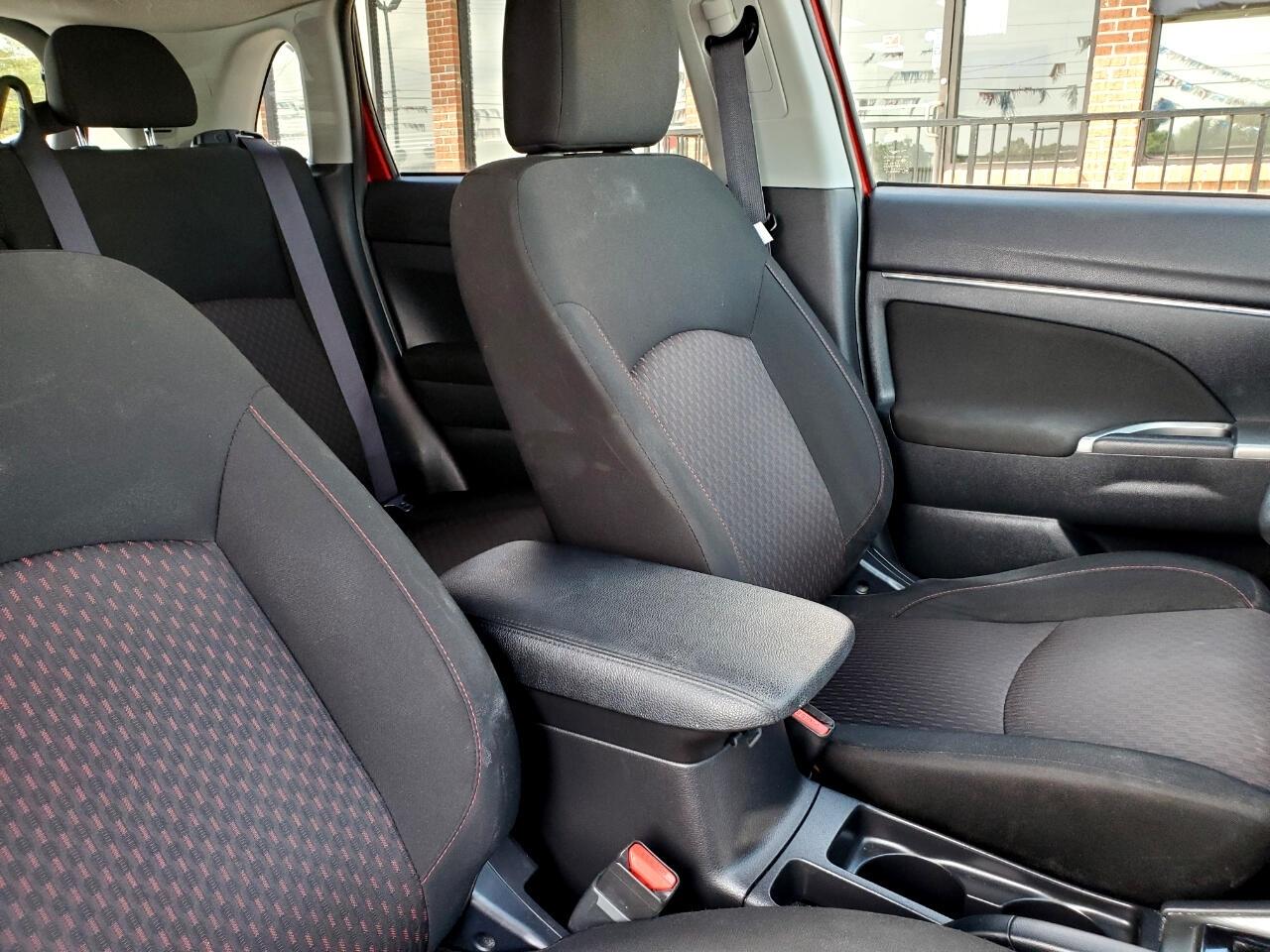 Mitsubishi Outlander Sport 2.0 ES CVT 2019