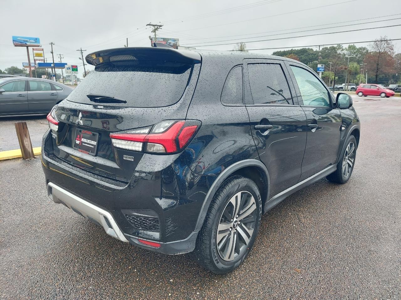 Mitsubishi Outlander Sport 2.0 ES CVT 2020