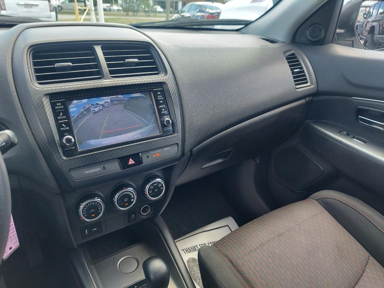 Mitsubishi Outlander Sport 2.0 ES CVT 2019
