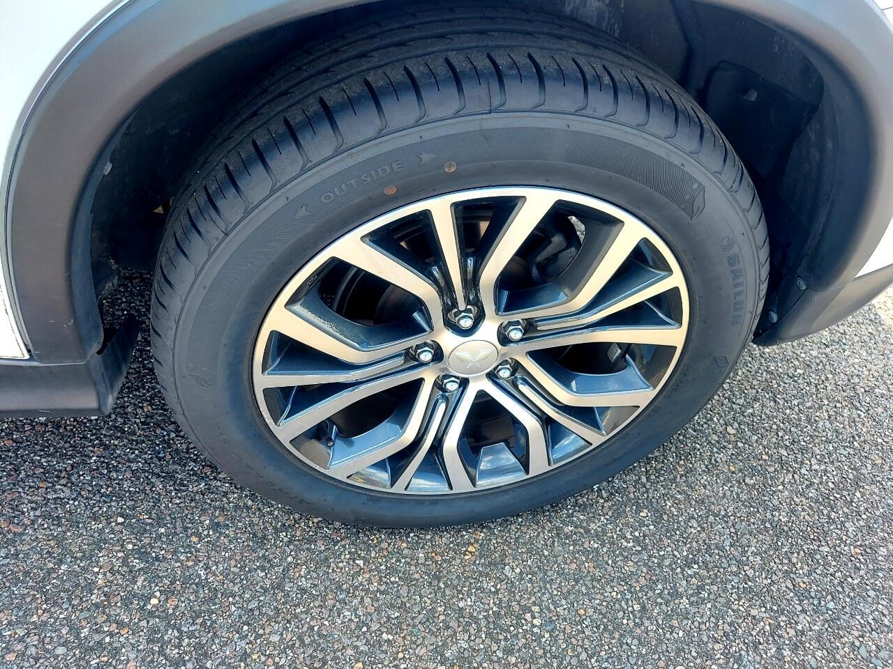 Mitsubishi Outlander Sport 2.0 ES CVT 2019