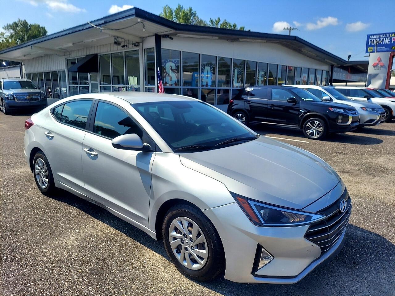 Hyundai Elantra SE 6M 2019