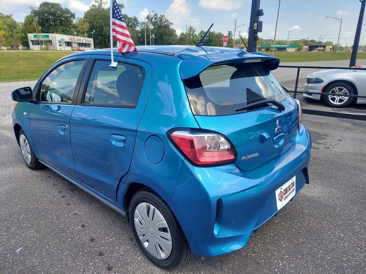 Mitsubishi Mirage ES CVT 2021