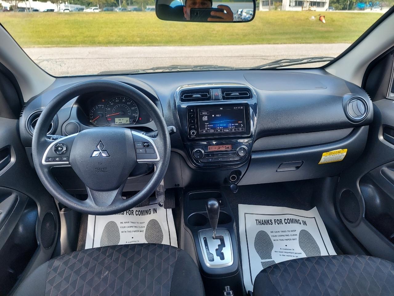Mitsubishi Mirage ES CVT 2021