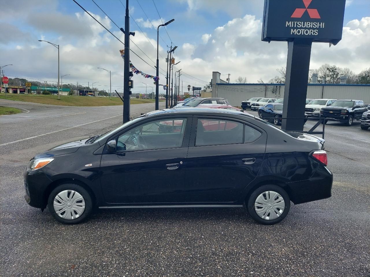 Mitsubishi Mirage G4 LE 2024