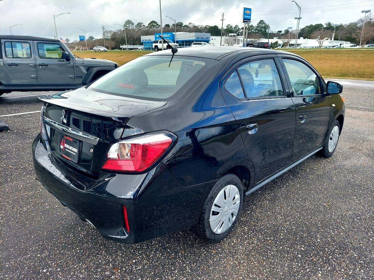 Mitsubishi Mirage G4 LE 2024